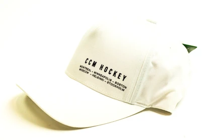 CCM Nostalgia Low Profile Adjustable Cap White Senior Baseballsapka