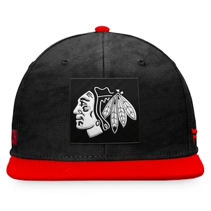 Fanatics Authentic Pro Game & Train Snapback Authentic Pro Game & Train Snapback Chicago Blackhawks  Férfibaseballsapka