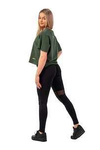 Nebbia  Organic Cotton Loose Fit “The Minimalist” Crop Top 417 dark green Női póló M/L