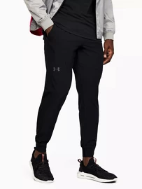 Under Armour UNSTOPPABLE JOGGERS Black Férfi-melegítőalsó